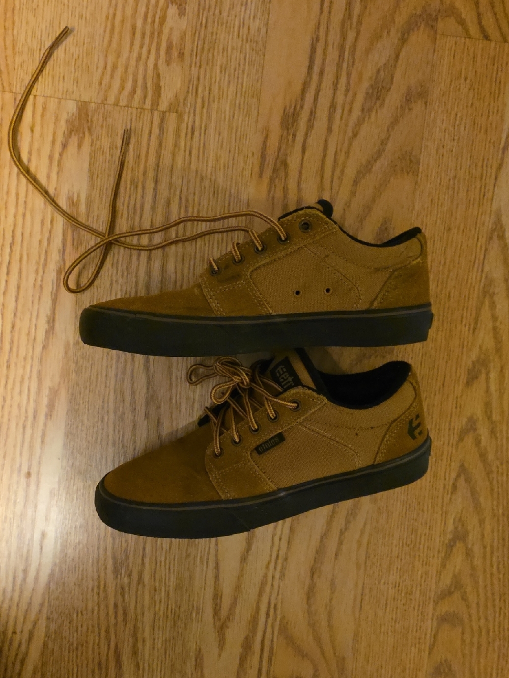 Etnies Barge LS Skate Shoe - Black and Mustard